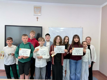 Konkurs z języka angielskiego „Spelling Bee'' oraz konkurs plastyczny „Wizerunek Króla Kar